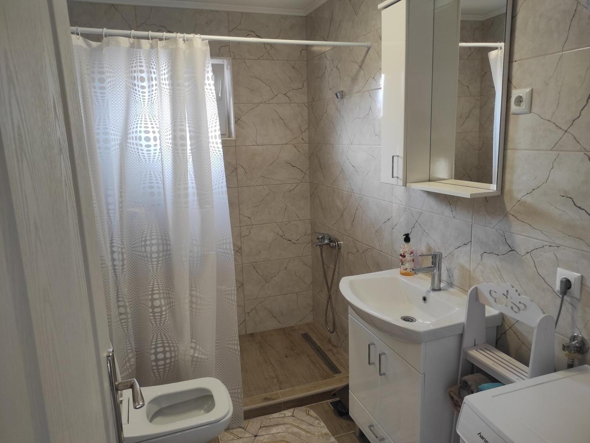 Elegance Tuzla